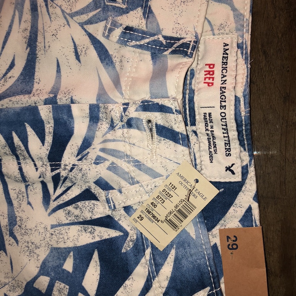 American Eagle Outfitters Shorts size 29